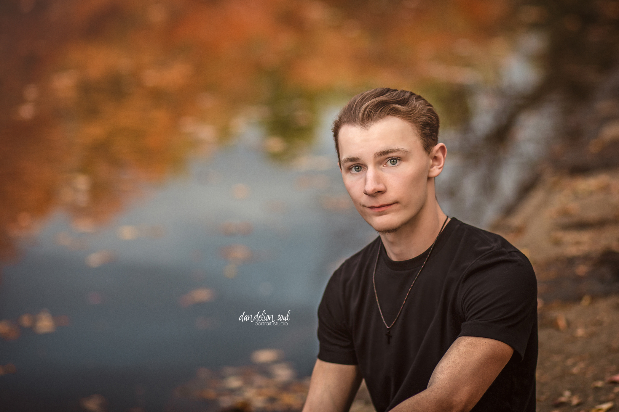 Marshfield-Wisconsin-Fall-Senior-Pictures-Guy
